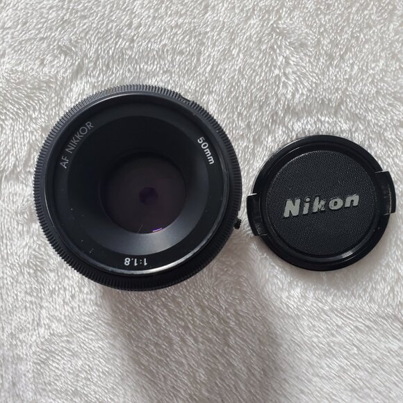 Nikon AF NIKKOR 50mm 1:1.8 Lens Vintage - Picture 7 of 9